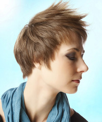 Casual Short Straight Hairstyle - click to view hairstyle information