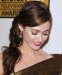 Emmy Rossum Hairstyle - click to view hairstyle information