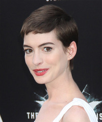 Anne Hathaway Hairstyle - click to view hairstyle information