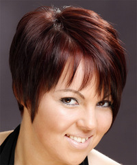 Casual Short Straight Hairstyle - click to view hairstyle information