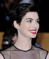 Anne Hathaway Hairstyle - click to view hairstyle information