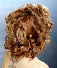 Casual Medium Curly Hairstyle - click to view hairstyle information