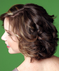 Casual Medium Wavy Hairstyle - click to view hairstyle information