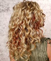 Casual Long Curly Hairstyle - click to view hairstyle information