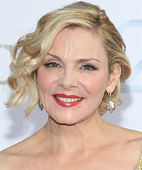 Kim Cattrall Hairstyle - click to view hairstyle information