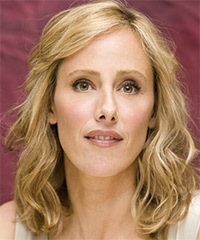 Kim Raver Hairstyle - click to view hairstyle information