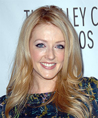 Jennifer Finnigan Hairstyle - click to view hairstyle information