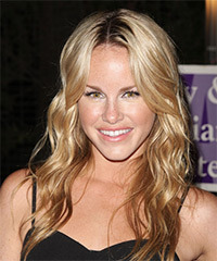 Julie Bowen Hairstyle - click to view hairstyle information