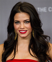 Jenna Dewan Hairstyle - click to view hairstyle information
