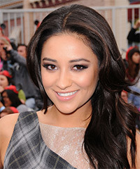 Shay Mitchell Hairstyle - click to view hairstyle information