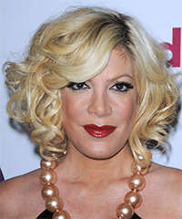 Tori Spelling Hairstyle - click to view hairstyle information