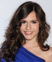 Erin Sanders Hairstyle - click to view hairstyle information