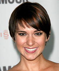 Kelli Barksdale Hairstyle - click to view hairstyle information