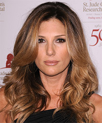 Daisy Fuentes Hairstyle - click to view hairstyle information