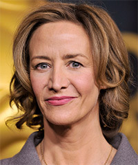 Janet McTeer Hairstyle - click to view hairstyle information