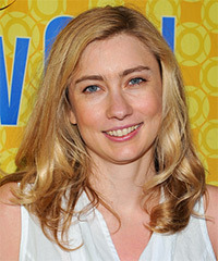 Elizabeth Meriwether Hairstyle - click to view hairstyle information