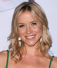 Jessy Schram Hairstyle - click to view hairstyle information
