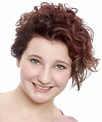 Casual Short Wavy Hairstyle - click to view hairstyle information
