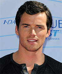 Ian Harding Hairstyle - click to view hairstyle information