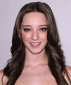 Emma Dumont Hairstyles