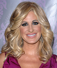 Kim Zolciak Hairstyle - click to view hairstyle information