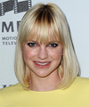 Anna Faris Hairstyles