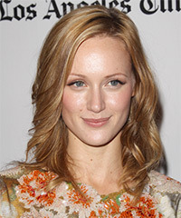 Kerry Bishe Hairstyle - click to view hairstyle information