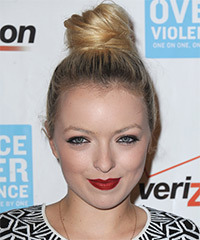Francesca Eastwood Hairstyle - click to view hairstyle information