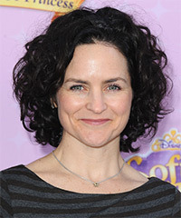 Meghan Strange Hairstyle - click to view hairstyle information
