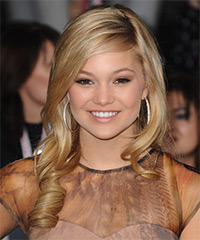 Olivia Holt Hairstyle - click to view hairstyle information