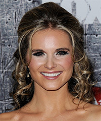 Kristy Lee Cook Hairstyle - click to view hairstyle information