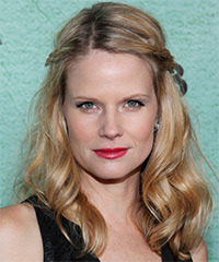 Joelle Carter Hairstyle - click to view hairstyle information
