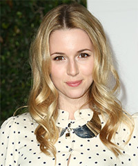 Alona Tal Hairstyle - click to view hairstyle information
