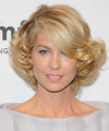 Jenna Elfman Hairstyles