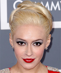 Kaya Jones Hairstyle - click to view hairstyle information