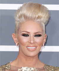 Jenna Jameson Hairstyle - click to view hairstyle information