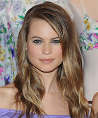 Angel Behati  Hairstyle - click to view hairstyle information