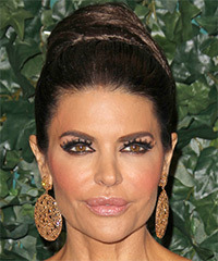 Lisa Rinna Hairstyle - click to view hairstyle information