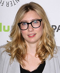 Elizabeth Meriwether Hairstyle - click to view hairstyle information