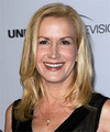 Angela Kinsey Hairstyles