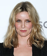 Annabelle Wallis Hairstyle - click to view hairstyle information