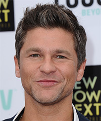 David Burtka Hairstyle - click to view hairstyle information
