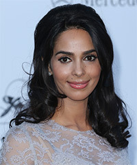 Mallika Sherawat Hairstyle - click to view hairstyle information