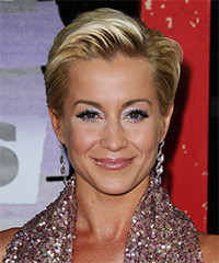 Kellie Pickler Hairstyle - click to view hairstyle information