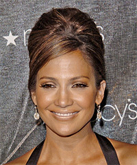 Jennifer Lopez Hairstyle - click to view hairstyle information