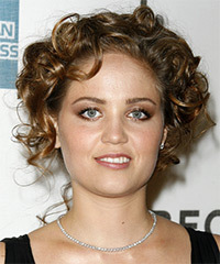 Erika Christensen Hairstyle - click to view hairstyle information