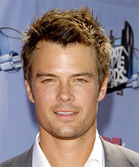 Josh Duhamel Hairstyle - click to view hairstyle information