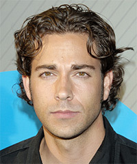 Zachary Levi Hairstyle - click to view hairstyle information