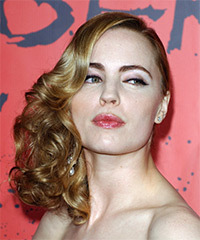 Melissa George Hairstyle - click to view hairstyle information