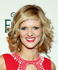 Arden Myrin Hairstyle - click to view hairstyle information